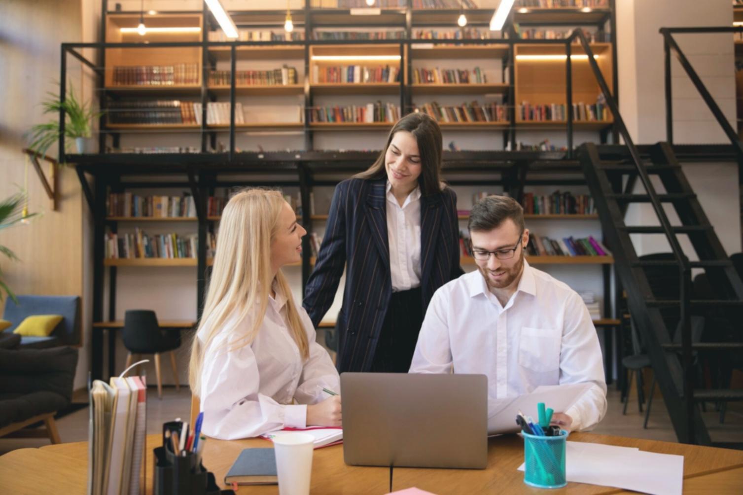 Vista del espacio de trabajo colaborativo del equipo de borlamexiva en Madrid